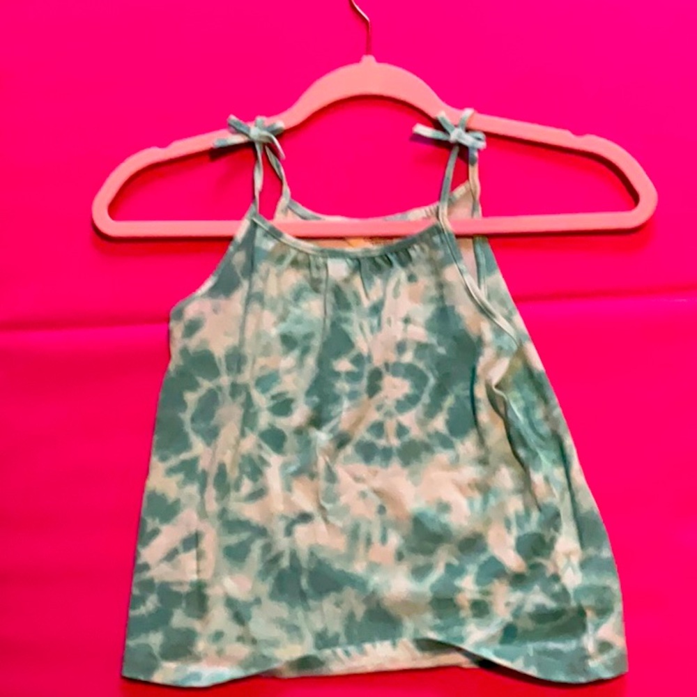 Girls green blue tye dye shirt